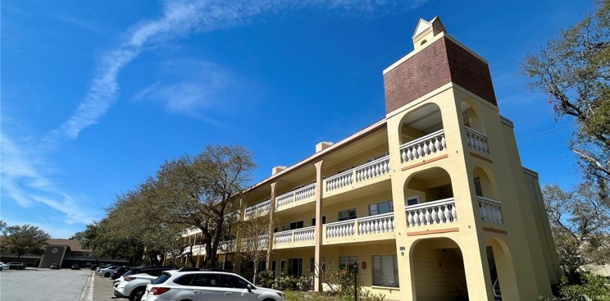 Condominio en Clearwater, Florida, 2 dormitorios  № 1550575