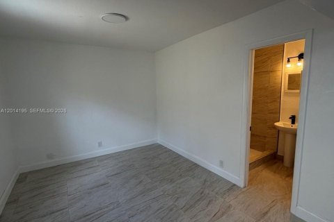 Appartement à louer à Miami, Floride: 231.79 m2 № 2076204 - photo 6