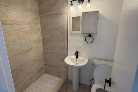 Appartement à louer à Miami, Floride: 231.79 m2 № 2076204 - photo 3