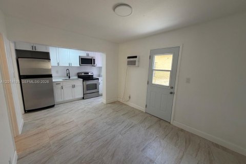 Appartement à louer à Miami, Floride: 231.79 m2 № 2076204 - photo 4