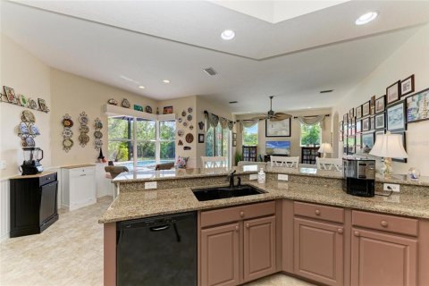 House in Bradenton, Florida 4 bedrooms, 237.83 sq.m. № 1637567 - photo 16