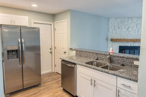 Villa ou maison à vendre à Crystal River, Floride: 2 chambres, 130.99 m2 № 1839016 - photo 8