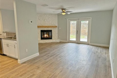 Villa ou maison à vendre à Crystal River, Floride: 2 chambres, 130.99 m2 № 1839016 - photo 5
