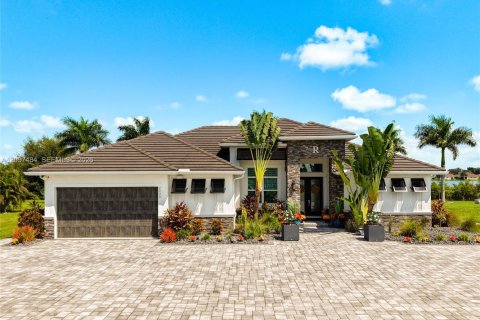 House in Punta Gorda, Florida 3 bedrooms № 2392161 - photo 4