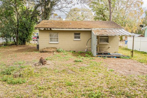 House in Tampa, Florida 2 bedrooms, 74.32 sq.m. № 2258557 - photo 8
