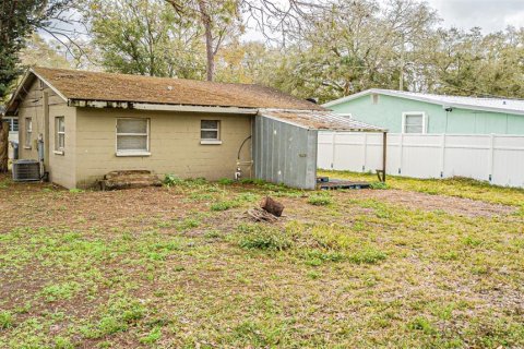 House in Tampa, Florida 2 bedrooms, 74.32 sq.m. № 2258557 - photo 9