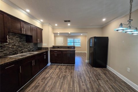 Apartment in Largo, Florida 2 bedrooms, 78.97 sq.m. № 2222154 - photo 5