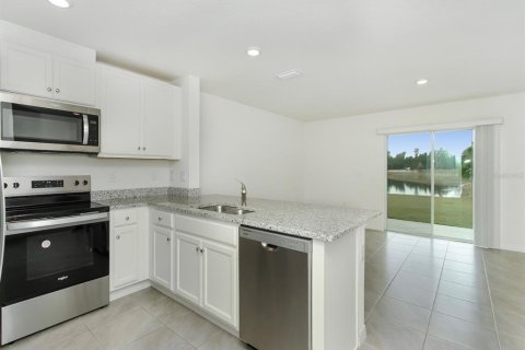 Купить таунхаус в Сент-Клу, Флорида 6 комнат, 134.89м2, № 2195886 - фото 9