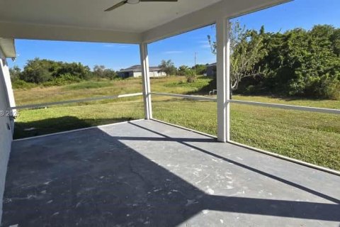 Снять в аренду виллу или дом в Лихай-Эйкерс, Флорида 3 спальни, № 1954713 - фото 18