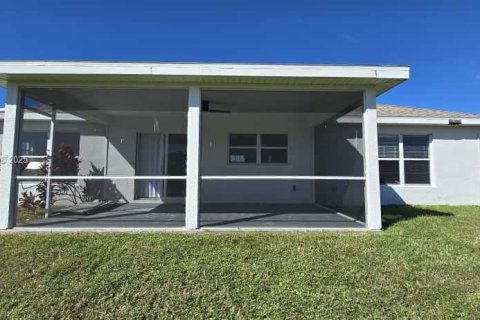 Снять в аренду виллу или дом в Лихай-Эйкерс, Флорида 3 спальни, № 1954713 - фото 20