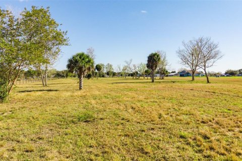 Terreno en venta en Okeechobee, Florida № 2101905 - foto 26