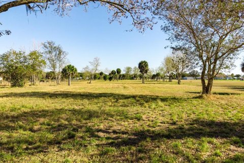 Terreno en venta en Okeechobee, Florida № 2101905 - foto 25