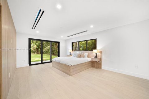 Casa en venta en Pinecrest, Florida, 4 dormitorios, 216.93 m2 № 1970509 - foto 19