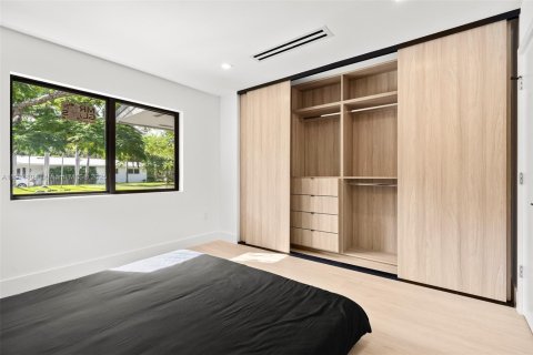 Casa en venta en Pinecrest, Florida, 4 dormitorios, 216.93 m2 № 1970509 - foto 30