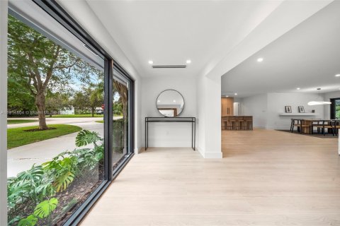 Casa en venta en Pinecrest, Florida, 4 dormitorios, 216.93 m2 № 1970509 - foto 5