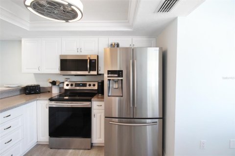 Condo in Sarasota, Florida, 3 bedrooms  № 1636363 - photo 11