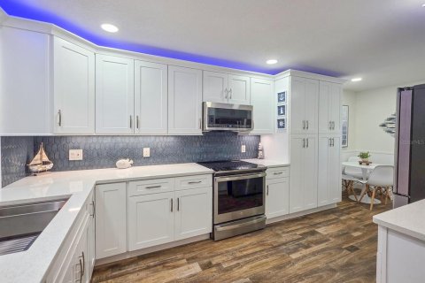 Casa en venta en Daytona Beach, Florida, 3 dormitorios, 138.7 m2 № 2221120 - foto 11
