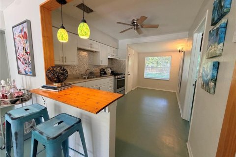Villa ou maison à vendre à Saint Petersburg, Floride: 2 chambres, 74.69 m2 № 2389157 - photo 5