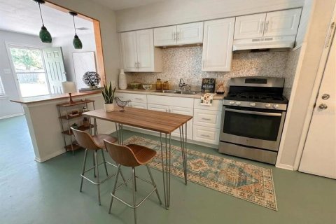 Villa ou maison à vendre à Saint Petersburg, Floride: 2 chambres, 74.69 m2 № 2389157 - photo 3