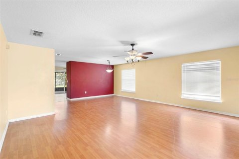 House in Lake Mary, Florida 3 bedrooms, 144 sq.m. № 1841443 - photo 19