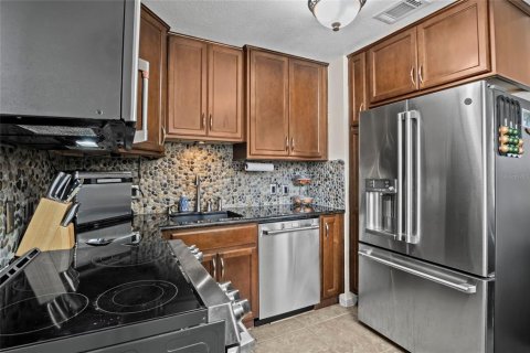 Villa ou maison à vendre à Saint Petersburg, Floride: 2 chambres, 75.44 m2 № 1901573 - photo 6