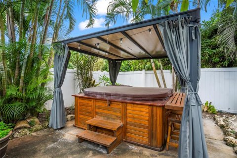 Villa ou maison à vendre à Saint Petersburg, Floride: 2 chambres, 75.44 m2 № 1901573 - photo 30