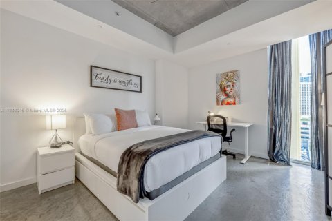 Condominio en alquiler en Miami, Florida, 1 dormitorio, 49.52 m2 № 2060030 - foto 21