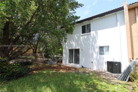 Villa ou maison à louer à Homestead, Floride: 3 chambres, 135.45 m2 № 1983077 - photo 21
