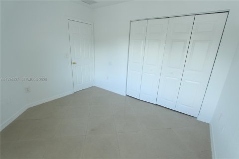 Villa ou maison à louer à Homestead, Floride: 3 chambres, 135.45 m2 № 1983077 - photo 14