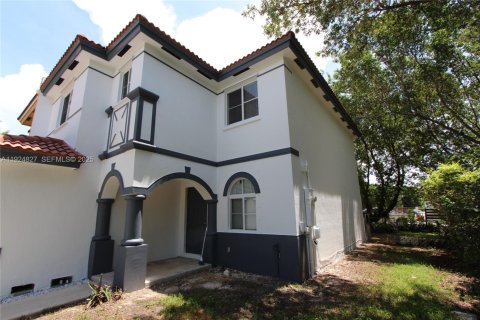 Villa ou maison à louer à Homestead, Floride: 3 chambres, 135.45 m2 № 1983077 - photo 19