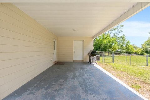 Villa ou maison à vendre à Dunnellon, Floride: 2 chambres, 91.79 m2 № 2205467 - photo 5