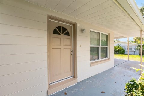 Villa ou maison à vendre à Dunnellon, Floride: 2 chambres, 91.79 m2 № 2205467 - photo 6