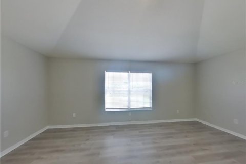 Villa ou maison à louer à Land O' Lakes, Floride: 4 chambres, 245.82 m2 № 1822769 - photo 9