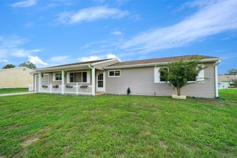 House in Ocala, Florida 2 bedrooms, 131.74 sq.m. № 1374791 - photo 4