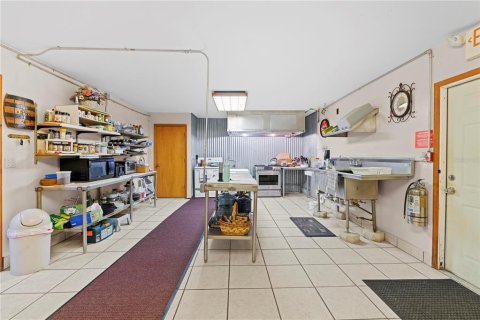 Commercial property in Hernando Beach, Florida 561.13 sq.m. № 1309129 - photo 26