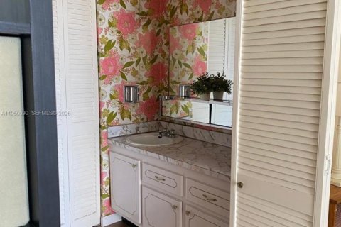 Купить кондоминиум в Халландейл-Бич, Флорида 1 спальня, 62.43м2, № 2005744 - фото 4