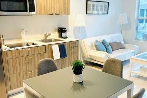 Condominio en venta en Miami Beach, Florida, 1 dormitorio, 44.13 m2 № 2040410 - foto 7