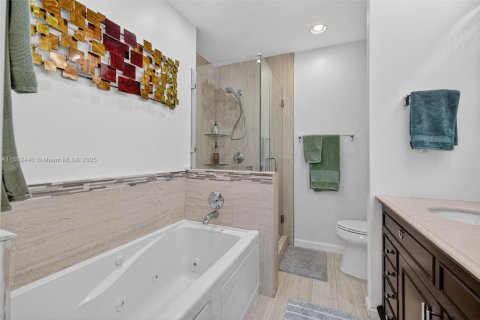 House in Plantation, Florida 3 bedrooms, 153.29 sq.m. № 2013042 - photo 24