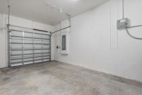 Casa en venta en Miami, Florida, 3 dormitorios, 170.94 m2 № 2175380 - foto 20