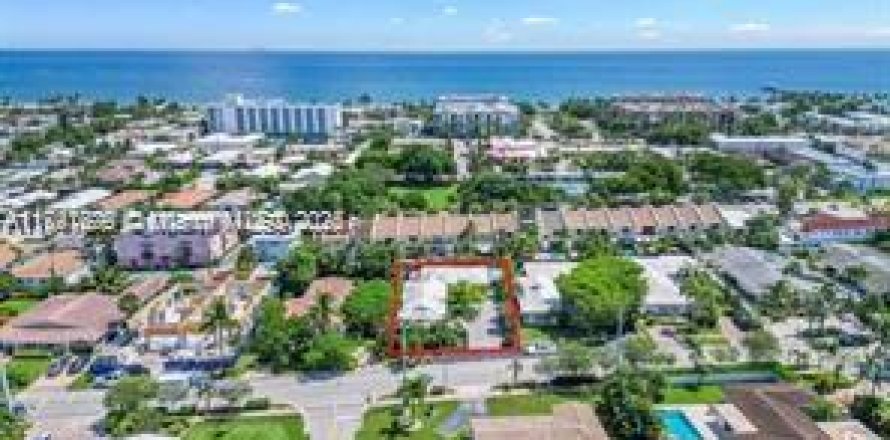House in Lauderdale-by-the-Sea, Florida 1 bedroom, 78.97 sq.m. № 2035149