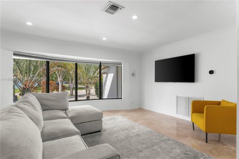 Villa ou maison à vendre à Hollywood, Floride: 4 chambres, 212.28 m2 № 1997164 - photo 5