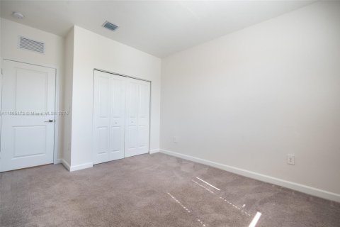 Adosado en alquiler en Homestead, Florida, 4 dormitorios, 169.08 m2 № 2012461 - foto 27