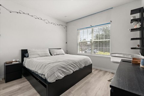 Villa ou maison à vendre à Kissimmee, Floride: 4 chambres, 227.61 m2 № 1852700 - photo 25