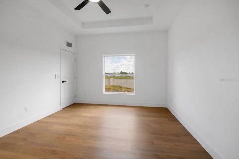 House in Sanford, Florida 4 bedrooms, 153.01 sq.m. № 2096797 - photo 16