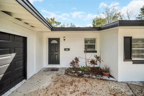 House in Orlando, Florida 3 bedrooms, 162.49 sq.m. № 1514016 - photo 6