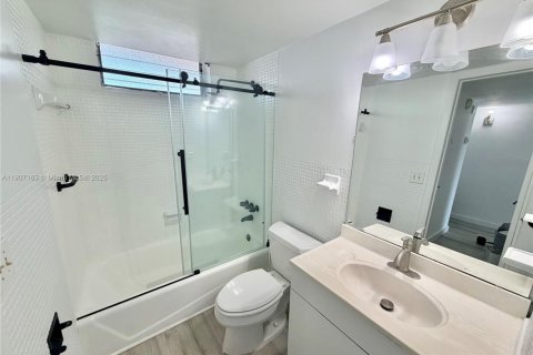 Снять в аренду кондоминиум в Авентура, Флорида 1 спальня, 70.88м2, № 1967090 - фото 9