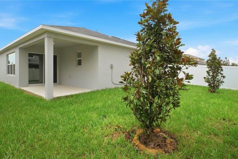 House in Haines City, Florida 4 bedrooms, 151.99 sq.m. № 2209759 - photo 9