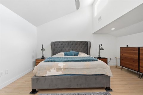 Touwnhouse à vendre à Sarasota, Floride: 3 chambres, 206.52 m2 № 2356749 - photo 26
