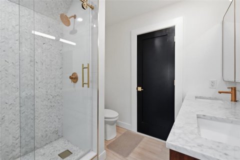 Touwnhouse à vendre à Sarasota, Floride: 3 chambres, 206.52 m2 № 2356749 - photo 19
