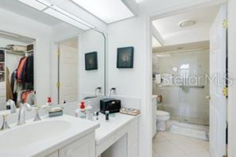 House in Sarasota, Florida 2 bedrooms, 140.56 sq.m. № 1852537 - photo 16